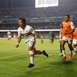 São Paulo vence o Vasco e complica luta contra o Z-4
