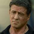 Sylvester Stallone, aos 80 anos, arrepende-se profundamente de ter feito as próprias cenas de ação: "Terminei com nove cirurgias nas costas"