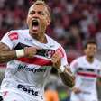 SAFs Avançam no Brasil: Clubes Conquistam Acessos, Vasco Negocia Venda e Dívidas Seguem Como Desafio