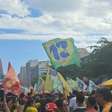 Entre gritos de 'Lula' e shows de Caetano e Djavan, Copacabana reúne milhares em ato pela reeleição do petista