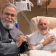 Carlos Alberto de Nóbrega aparece em foto pela primeira fez após cirurgia no coração