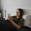 5 efeitos negativos do celular no seu sono