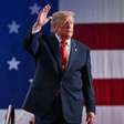 Trump revoga proteção a estudantes LGBTQIA+ contra discriminação nas escolas dos EUA