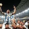 Réplica da taça da Copa do Mundo erguida por Messi vai a leilão
