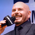 Pitbull anuncia que virá ao Brasil para show em fevereiro de 2027