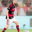 Jorginho perde primeiro pênalti no Flamengo e revive fantasma