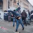 Polícia da Itália faz batida em casas de suspeitos de violência em protestos