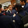 Macron classifica tiroteio na França como ataque 'terrorista racista'
