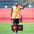 Vitória x Athletico-PR: onde assistir ao vivo, horário e escalações pelo Brasileirão