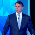 Web reclama de capacitismo de Flávio Bolsonaro após fala sobre Lula