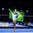 Rebeca Andrade domina final do salto, conquista ouro e se torna tricampeã mundial