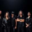 Angra toca clássico do Deep Purple com Kiko Loureiro, Edu Falaschi e lenda do Metal japonês