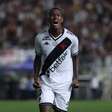 Robert Renan, do Vasco, sofre acidente de carro