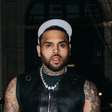Chris Brown pode ser preso por agredir produtor com garrafa na cabeça em Londres; entenda