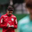 Palmeiras terá Vitor Roque contra o Santos? Veja escalação