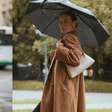 Por que algumas pessoas amam os dias de chuva enquanto outras odeiam? A psicologia explica