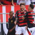 Flamengo está perto de definir o futuro de Léo Pereira e Pedro
