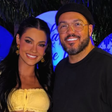 Rayane Figliuzzi posa ao lado de Belo em seu aniversário e rebate rumores de crise após polêmicas
