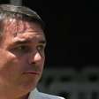 Flávio Bolsonaro desembarca em Miami após fugir do Brasil