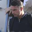 'Tal pai, tal filho': imprensa europeia acompanha 'fuga espetacular' de Flávio até chegar em Miami