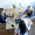 Home office recua e presencial predomina, aponta IBGE