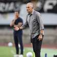 Tite analisa derrota do Botafogo e alerta para risco no Brasileirão