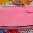 Gelatina com textura de pudim: aprenda receita cremosa e fácil
