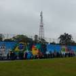 Eduardo Kobra inaugura mural em Interlagos com homenagem a Ayrton Senna
