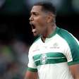 Coritiba vence o Vitória e encerra jejum de dois meses no Brasileirão