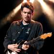 O melhor guitarrista da atualidade, segundo John Mayer