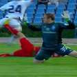 Goleiro faz pênalti, é expulso e Tavria faz 2 a 1 no D. Kiev