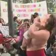 Argentinas defendem direito de parto domiciliar