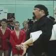 Encara? Steven Seagal dá show em demonstração de aikidô