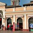 Futebol, brasileiros e mariscos: o Mercado Central chileno!