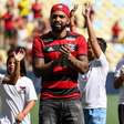Gabigol e Arrascaeta são apresentados à torcida do Flamengo no Maracanã