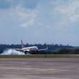 Soltura de balões e fogueiras devem ser evitadas próximo ao Aeroporto de Foz do Iguaçu