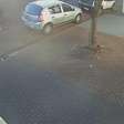 ASSISTA: menino com bicicleta em zig-zag é atropelado por carro em Cascavel