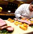 Durante passagem pelo Brasil, o chef executivo Armando Monterroso falou sobre suas impressões do país, sua história dentro do mundo da gastronomia e sobre o funcionamento dos restaurantes que comanda  Foto: Fernando Borges/Terra