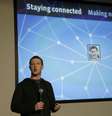 Zuckerberg iniciou apresentação em Menlo Park, na sede da maior rede social do mundo, reforçando a missão da empresa de "fazer o mundo mais aberto e conectado"  Foto: AP