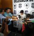 Anésio de Jesus Costa Junior, 39 anos, e outros três homens suspeitos de participação no crime foram apresentados pela polícia nesta quinta-feira  Foto: Polícia Civil do Paraná / Divulgação