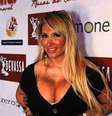 DJ foi conferir o lançamento da revista <i>Abre-Alas</i>   Foto: Paduardo / AgNews