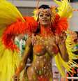 <p>Passista da Mancha Verde durante o desfile da escola no Anhembi</p>  Foto: Leo Franco /AgNews