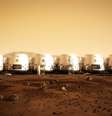 <p>Os 24 astronautas escolhidos passariam a viver nestas esta&ccedil;&otilde;es de 'coloniza&ccedil;&atilde;o'</p>  Foto: AFP
