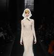 <p>O grande final ficou por conta dos vestidos luxuosos</p>  Foto: Divulgação/Ermanno Scervino