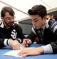 <p>Meta de Gustavo é chegar à GP2 em 2016 ou 2017; daí, para a Fórmula 1</p>  Foto: Dutch Photo Agency / Divulgação