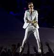 <p>Criminoso disse que quer matar Justin Bieber porque ele mudou seu jeito de ser</p>  Foto: AP