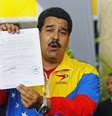 <p>Nicolas Maduro registrou candidatura para suceder Hugo Chávez no comando da Venezuela</p>  Foto: Reuters
