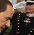 Berlusconi deixa reunião com o presidente Giorgio Napolitano no Palácio Quirinale, em Roma  Foto: Reuters