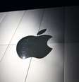 <p>A Samsung e a Apple, os dois principais fabricantes de smartphones do mundo, est&atilde;o travando disputas de patentes em 10 pa&iacute;ses</p>  Foto: AFP