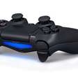 Novo DualShock 4 tem touchpad sensível ao toque, o botão de share, a barra de luz na parte frontal e o alto-falante embutido  Foto: Reprodução